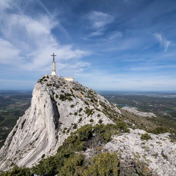 sorties thématiques en nature Nature Fit Training : Ascension, Pèlerinage à la Croix de Provence
